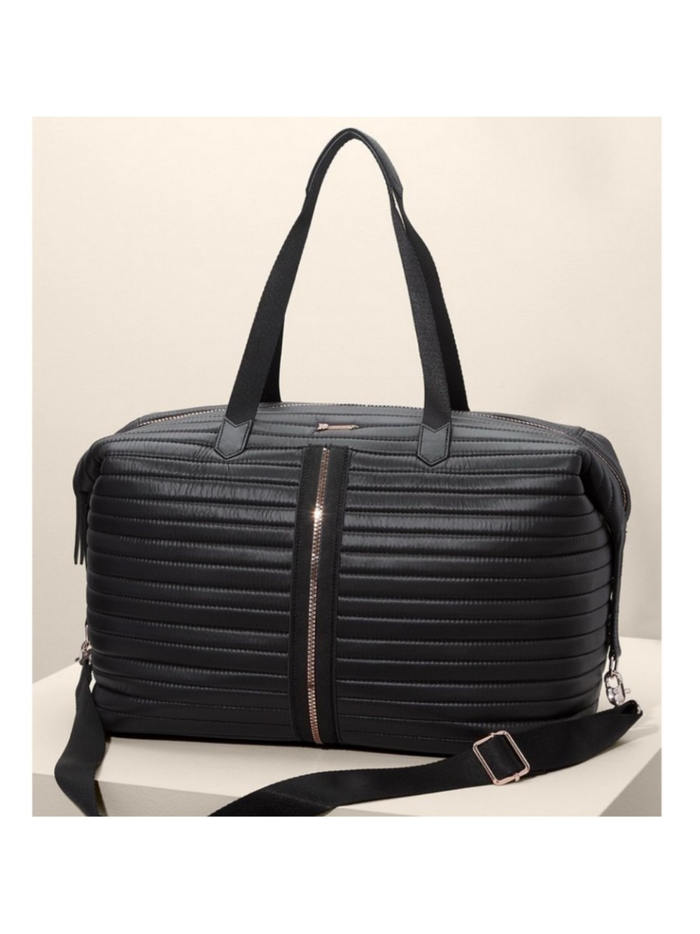 Stella & Dot Crush It Travel Bag